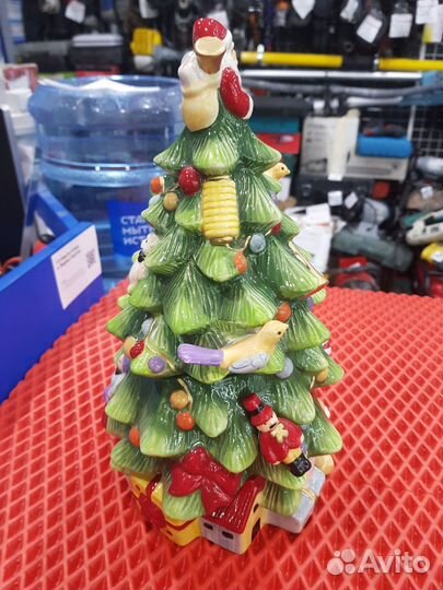 Фарфоровая банка для печенья от бренда Spode