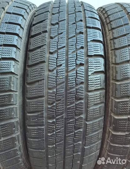 Goodyear Ice Navi Zea II 205/60 R16 98H