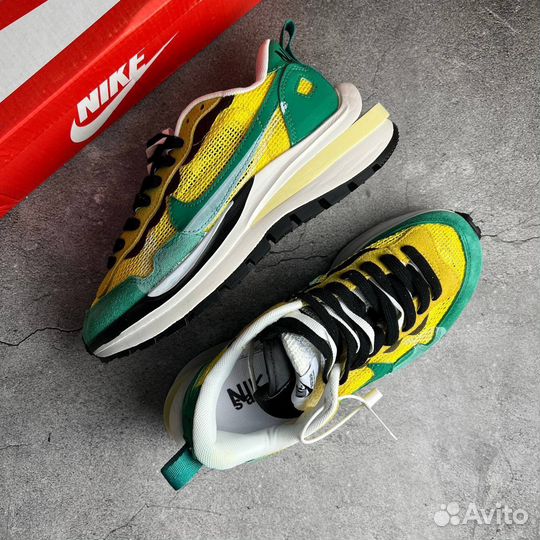 Кроссовки nike sacai