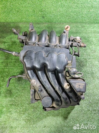 Коллектор впускной Volkswagen Golf 4 AKL 1999