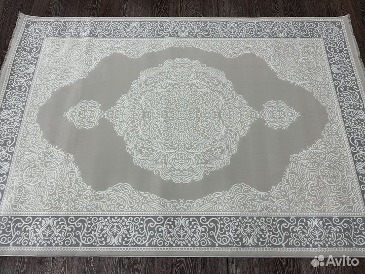 Ковер новый 1.55х2.3, Турция