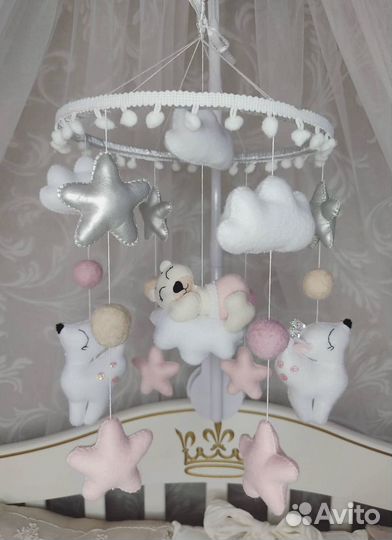 Мобиль на кроватку