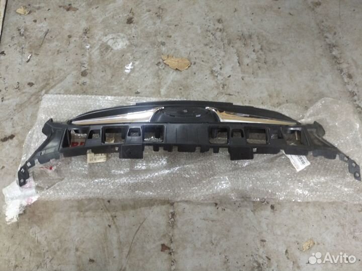 Решётка радиатора Hyundai Solaris 2010-2014