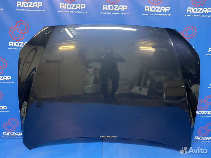 Капот Lancer 10
