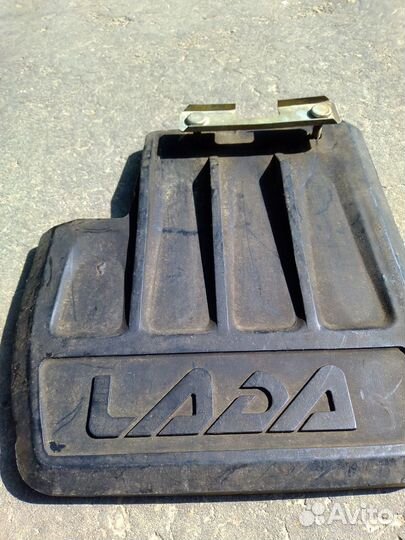 Задние брызговики Ваз-2114