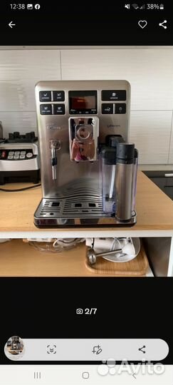 Кофемашина Saeco Exprelia HD8854