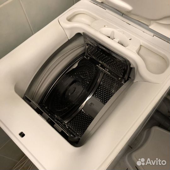 Стиральная машина с вертикальной загрузкой