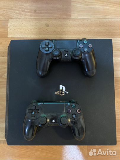 Sony PS4 Pro 1 Tb