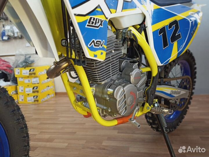 Motoland XT250 ST (172FMM) эндуро мотоцикл с птс