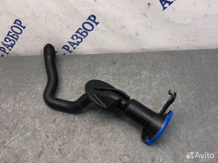 Горловина бачка омывателя Kia Stinger