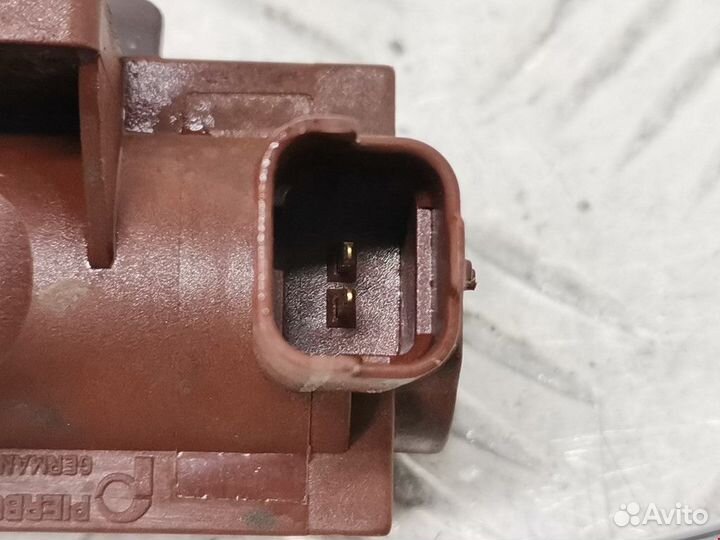 Клапан вакуумного управления Peugeot 407 2004