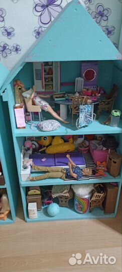 Домик кукольный