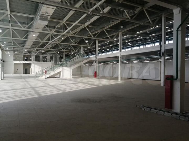 Сдам помещение свободного назначения, 3557 м²