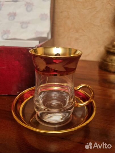 Кофейный сервиз турецкий и статуэтка
