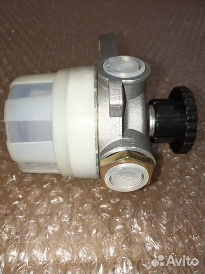 Насос топливный подкачки в сборе с отстойником MB