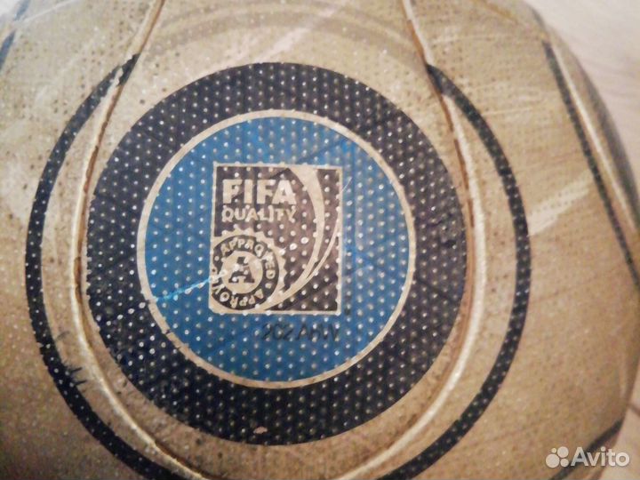 Футбольный мяч adidas europass