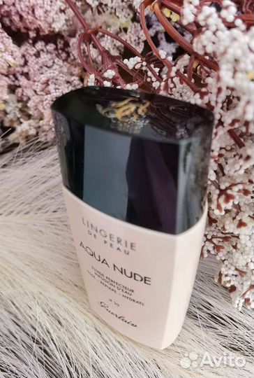 Флюид Guerlain Aqua Nude 02N Clair