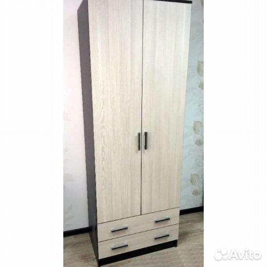 Шкаф распашной