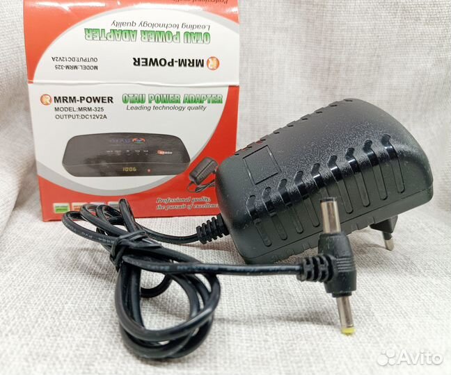 Блок питания 12 вольт, два штекера, новое в коробк
