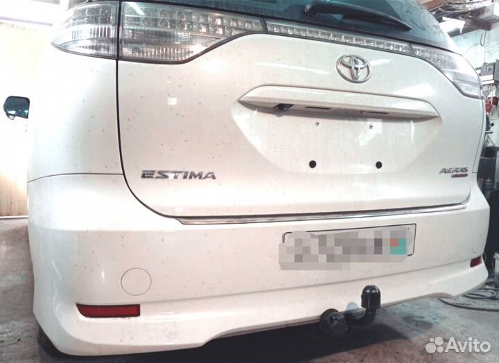 Фаркоп Toyota Alphard