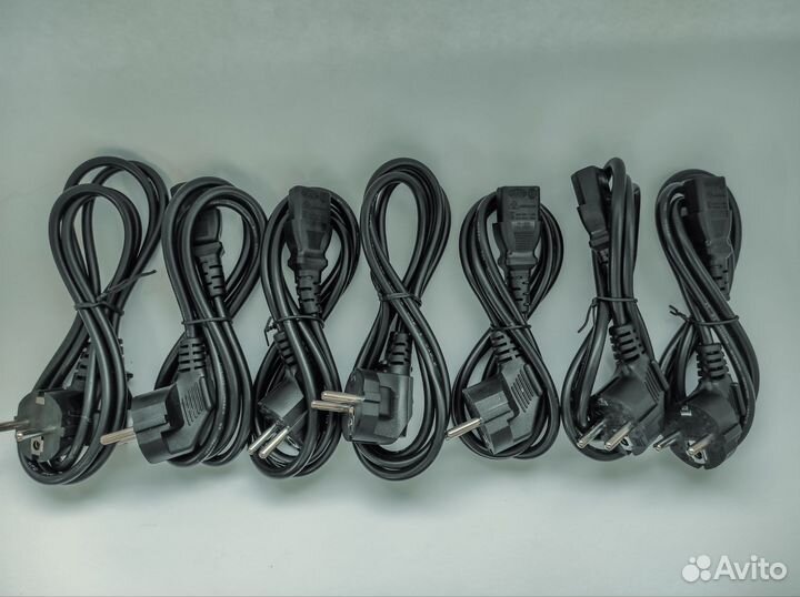 Кабель питания для компьютера и периферии