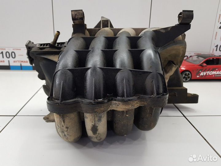 Коллектор впускной (Volkswagen Golf)