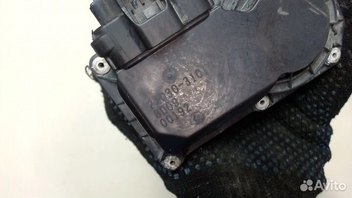 Заслонка дроссельная Toyota FJ Cruiser, 2008