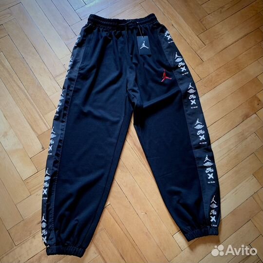 Спортивные штаны nike air jordan