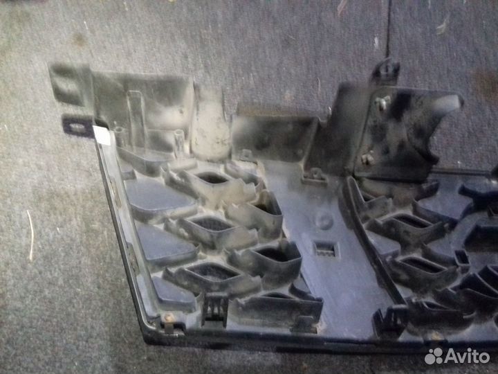 Nissan X trail T31 решетка радиатора X-Trail Xtrai