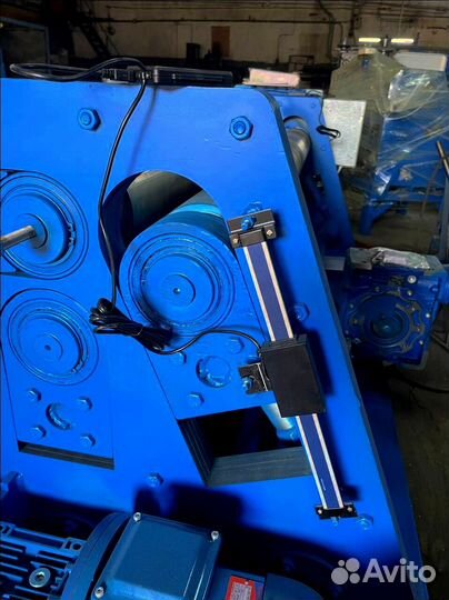 Вальцовочный станок 1550х6мм от производителя