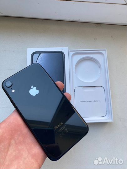 iPhone Xr, 64 ГБ