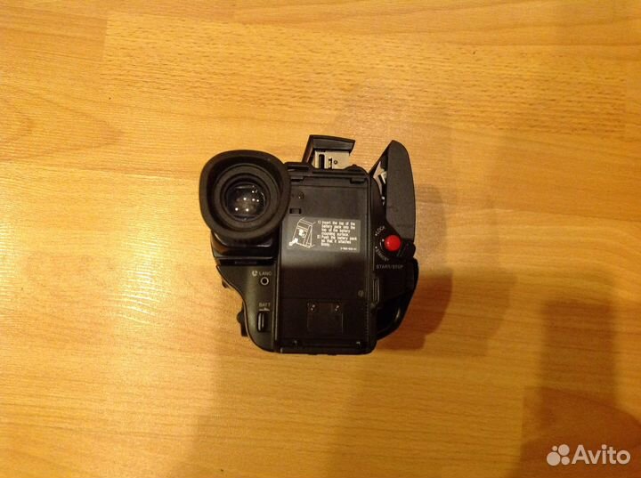 Видеокамера sony handycam CCD-TR330E PAL