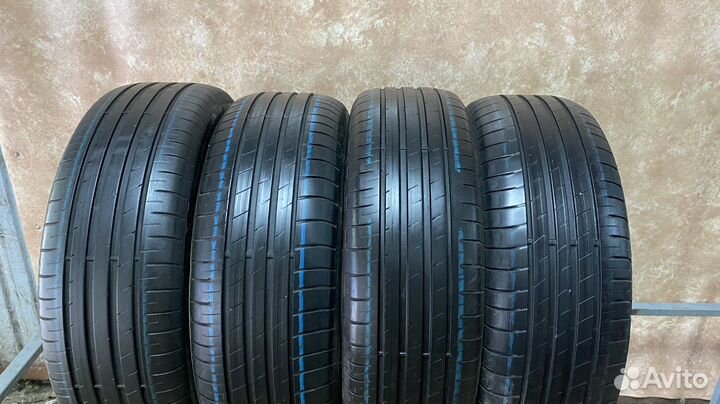 Goodyear EfficientGrip Performance 205/60 R16 92V