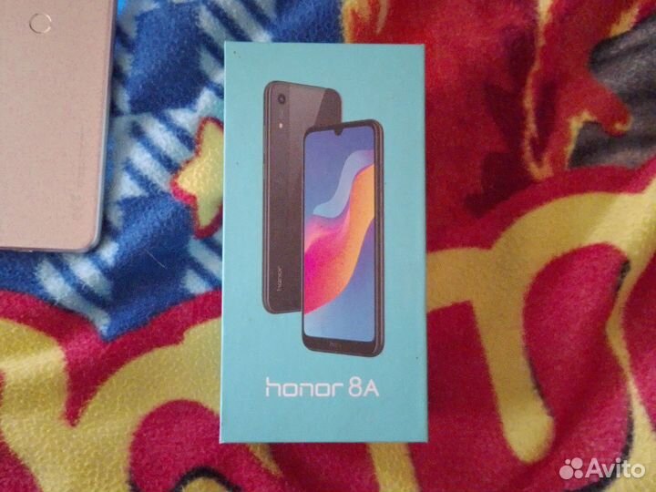 Телефон honor 8а 32 гб