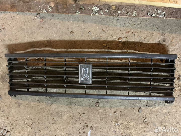 Решетка радиатора классика