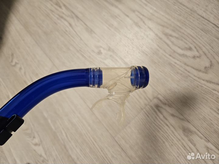 Маска с трубкой Joss