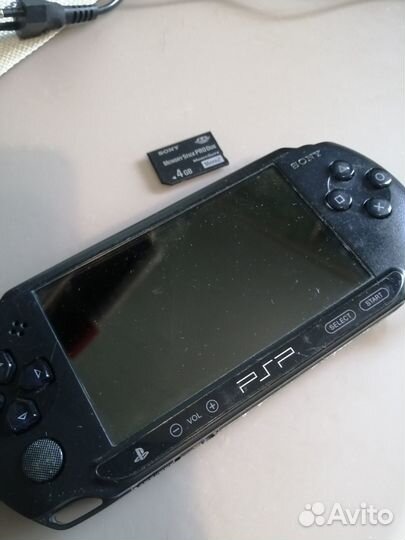 Sony psp e1008