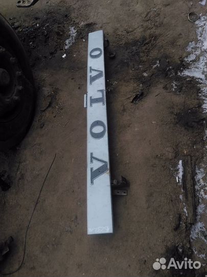 Капот верхняя часть Volvo F12