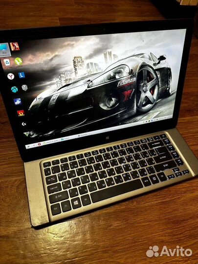 Крутой игровой сенсорный трансформер Acer