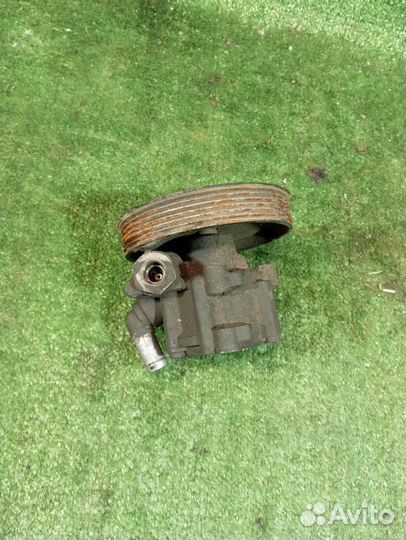 Насос гур Renault Sandero Stepway 2 Logan 2