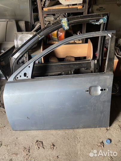 Дверь передняя левая Ford mondeo 3