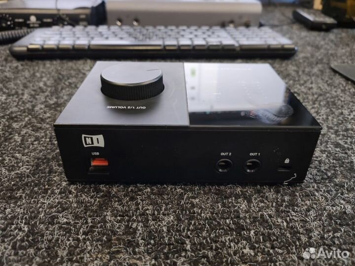 Звуковая карта Native Instruments Komplete Audio 2