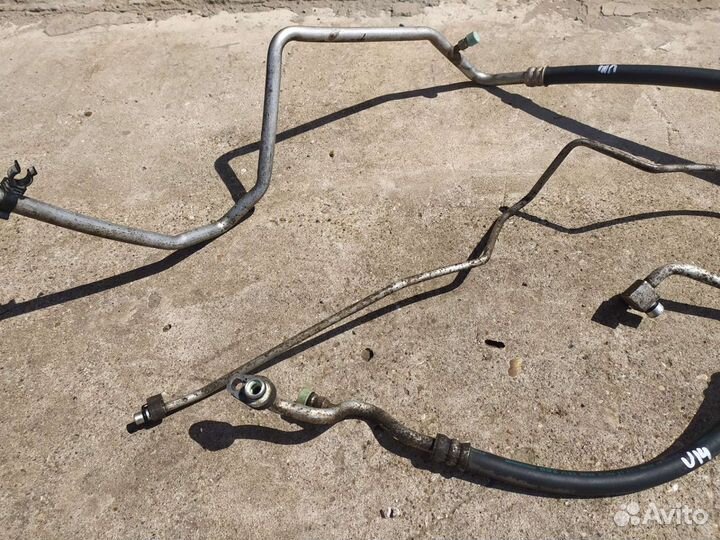 Трубка кондиционера Nissan bluebird ENU14