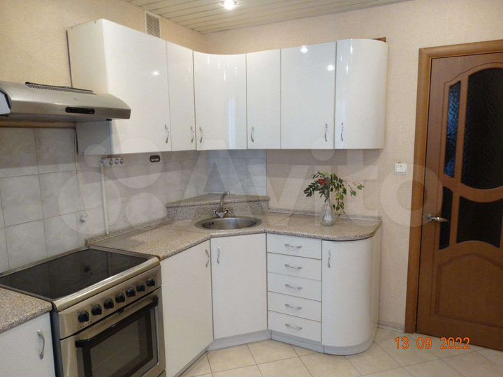 2-к. квартира, 51,7 м², 1/10 эт.