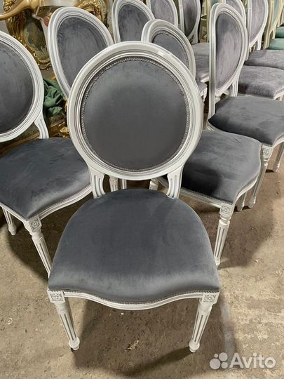 Медальон стул