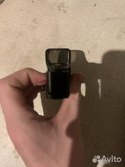 Продам Нож предположительно охотничий и прицел