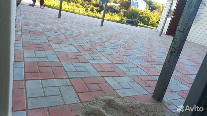 Укладка тротуарной плитки