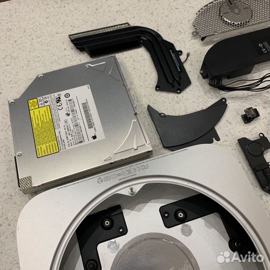 Запчасти разбор Mac Mini 2010 Core 2 Duo 2,66 MHz