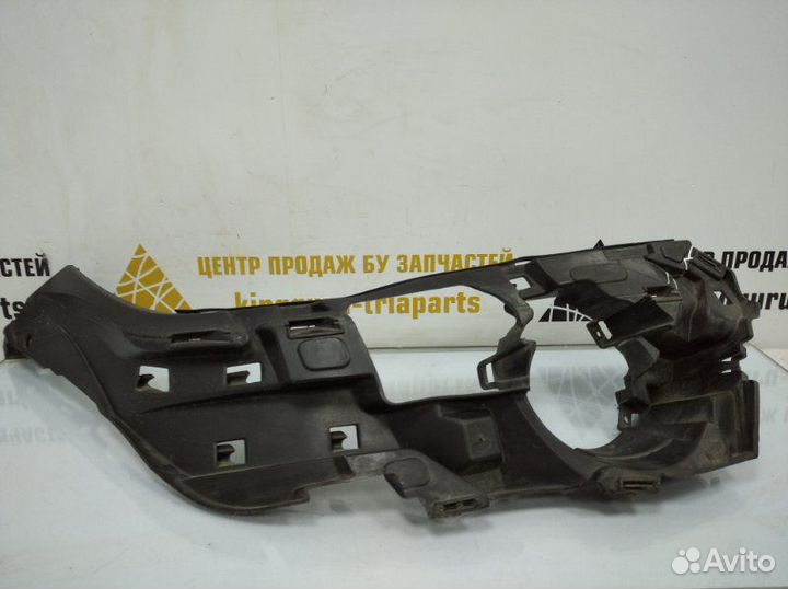 Кронштейн противотуманной фары правый Bmw X5 F15