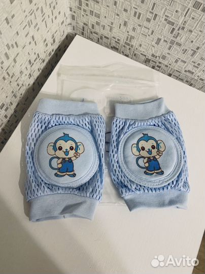 Наколенники детские новые